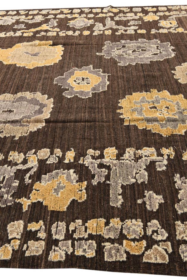 Detail image of 10' x 13' 9 Hand Knotted Oushak Wool Rug