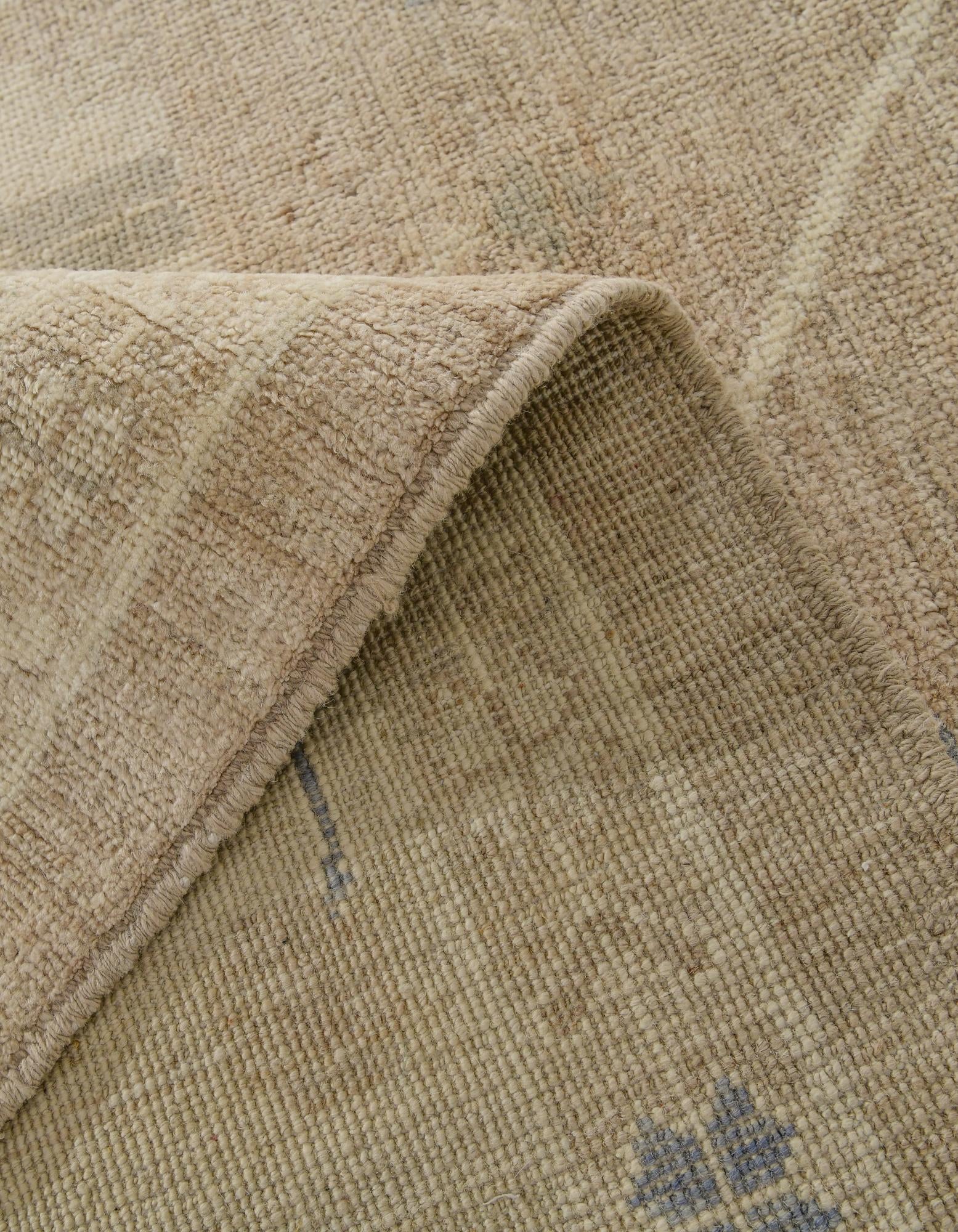 10' x 13' 7 Hand Knotted Oushak Wool Rug