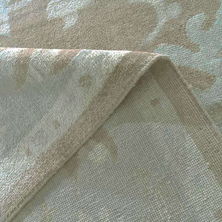 10' 2 x 13' 9 Hand Knotted Oushak Wool Rug