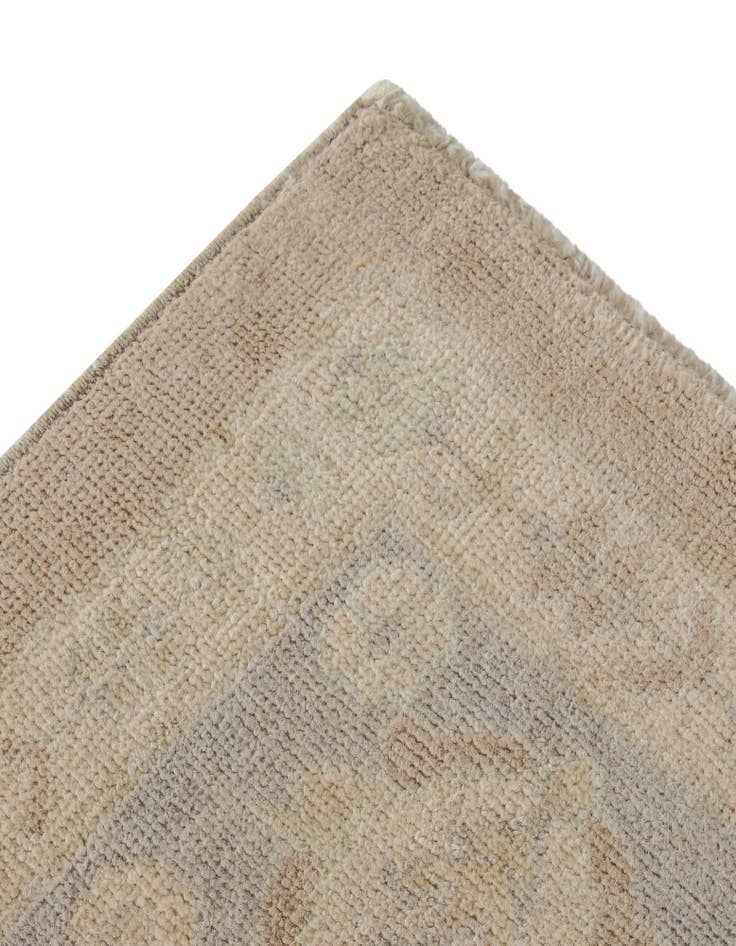 Detail image of 8' 3 x 9' 9  Hand Knotted Oushak Wool Rug