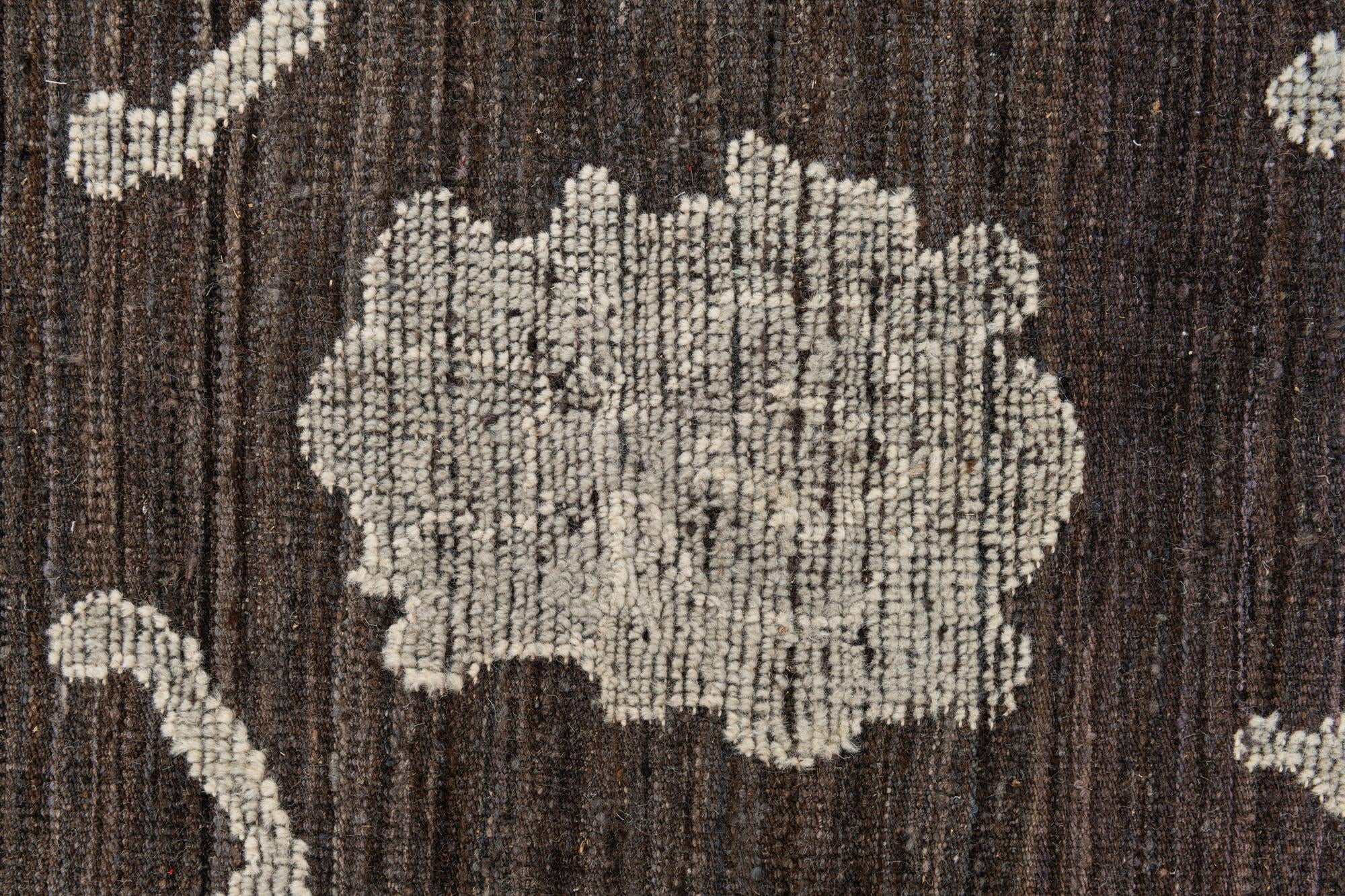 9' 4 x 12' 2 Hand Knotted Oushak Wool Rug