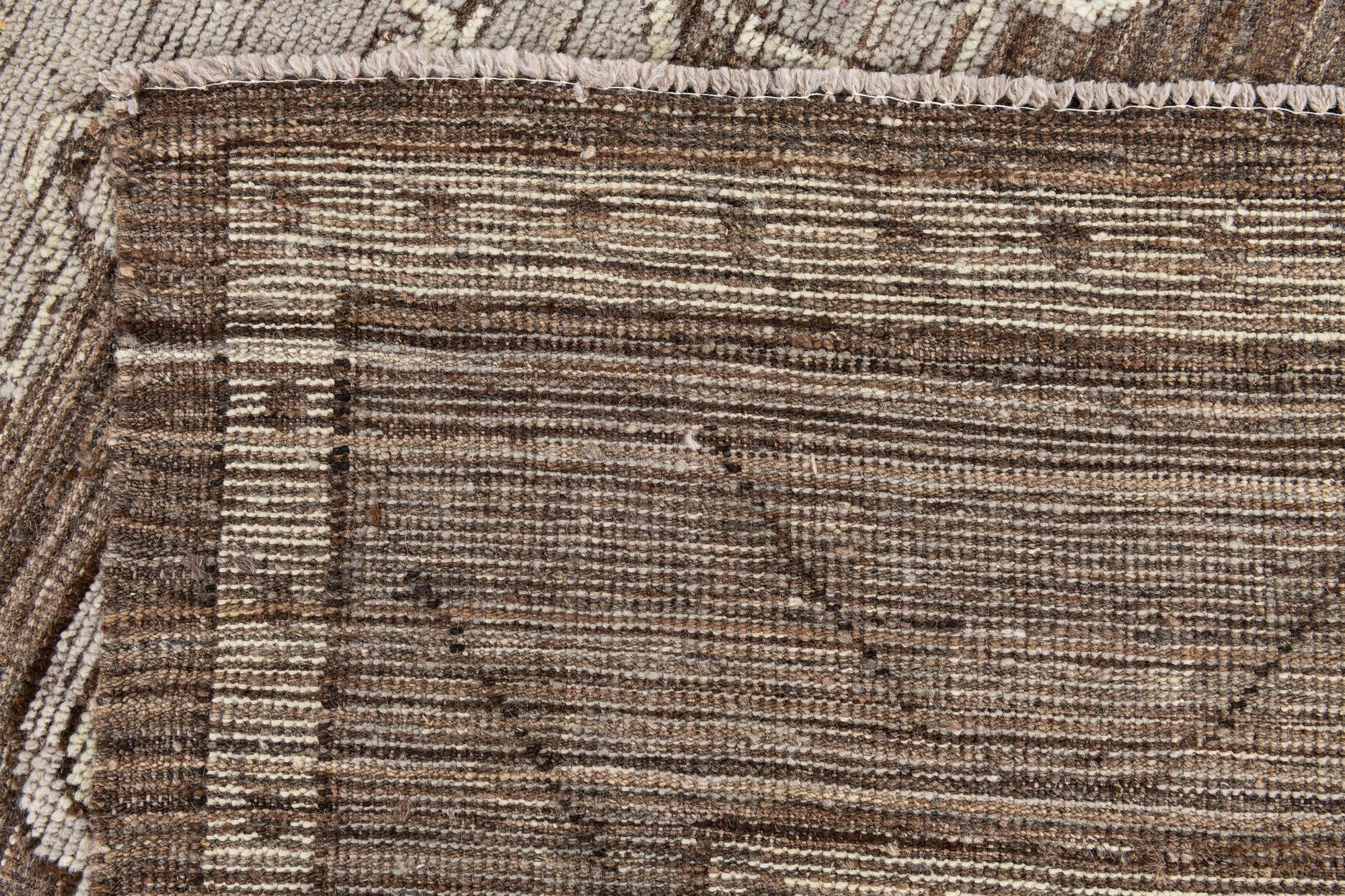 8' 5 x 10' 7 Hand Knotted Oushak Wool Rug