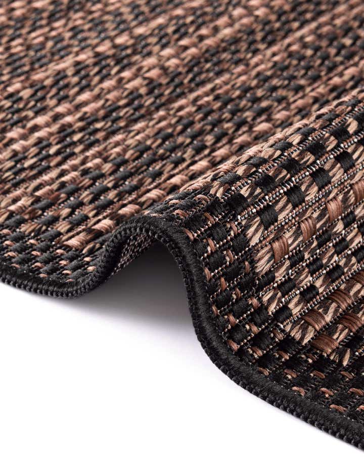 9' x 12' 2 Easy-Clean Border Indoor / Outdoor Rug