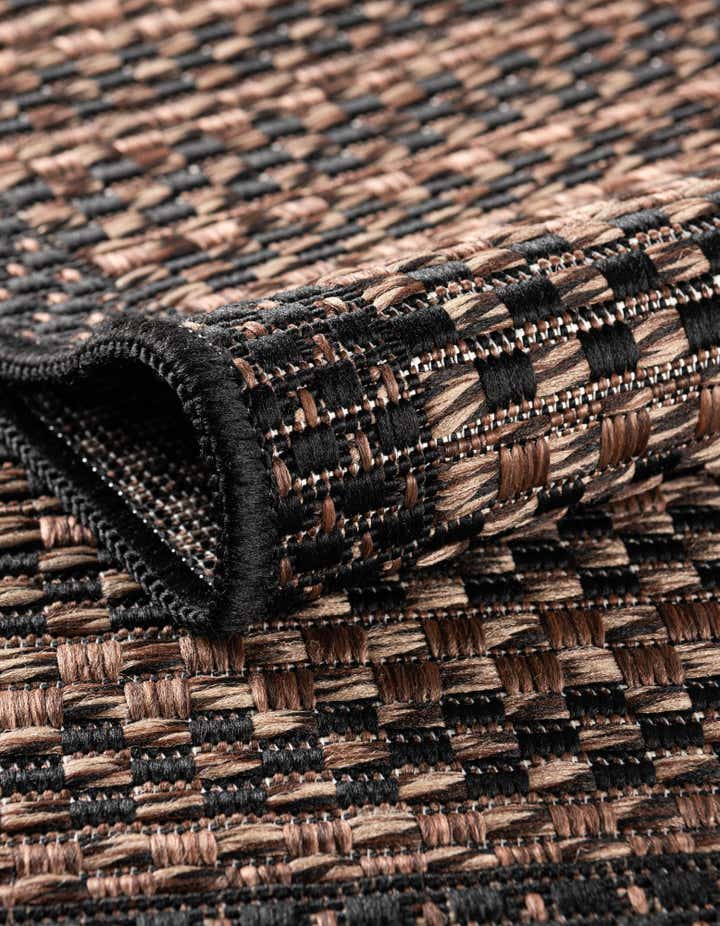 9' x 12' 2 Easy-Clean Border Indoor / Outdoor Rug