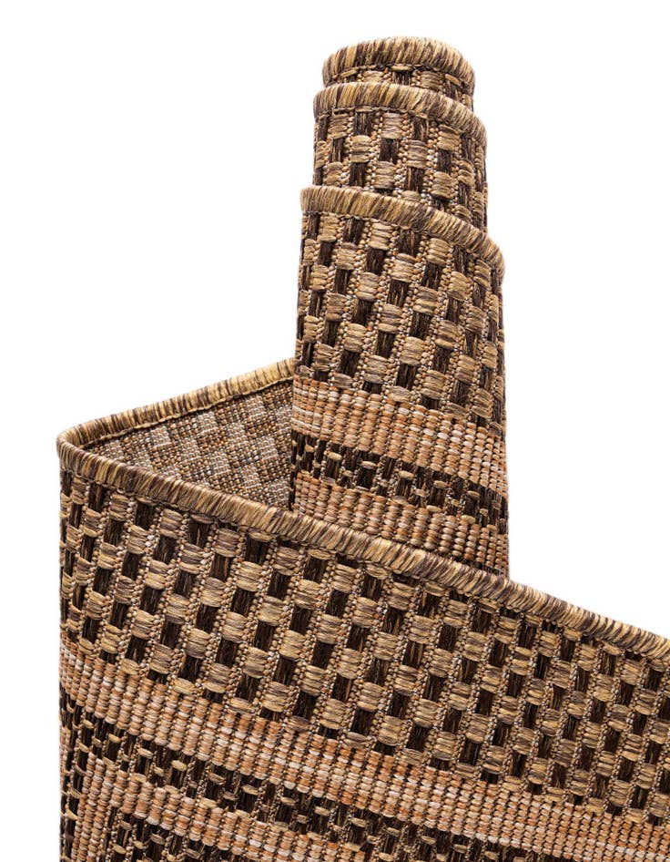 Detail image of 2' 2 x 3'  Washable Border Indoor / Outdoor Rug