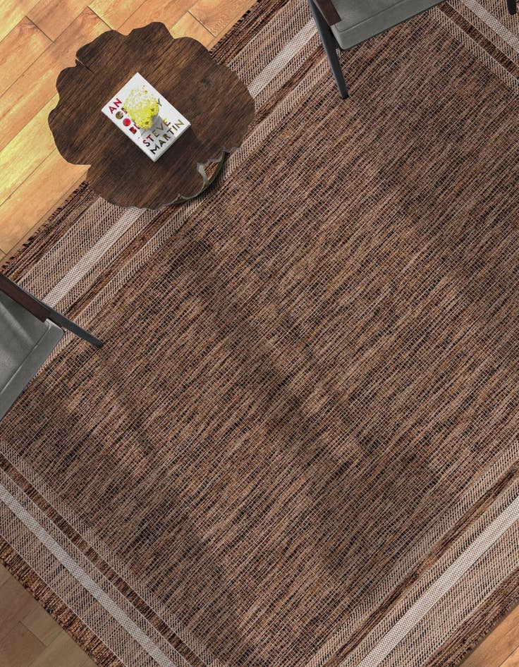 Detail image of 6' x 9'  Washable Border Indoor / Outdoor Rug