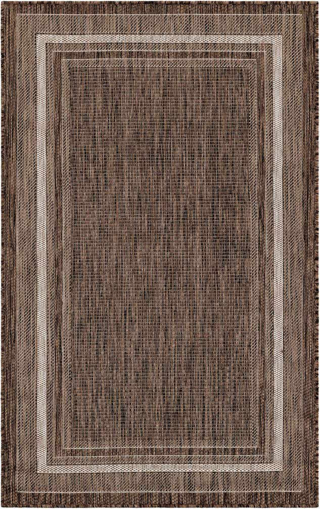 3' 1 x 5' 3 Easy-Clean Border Indoor / Outdoor Rug