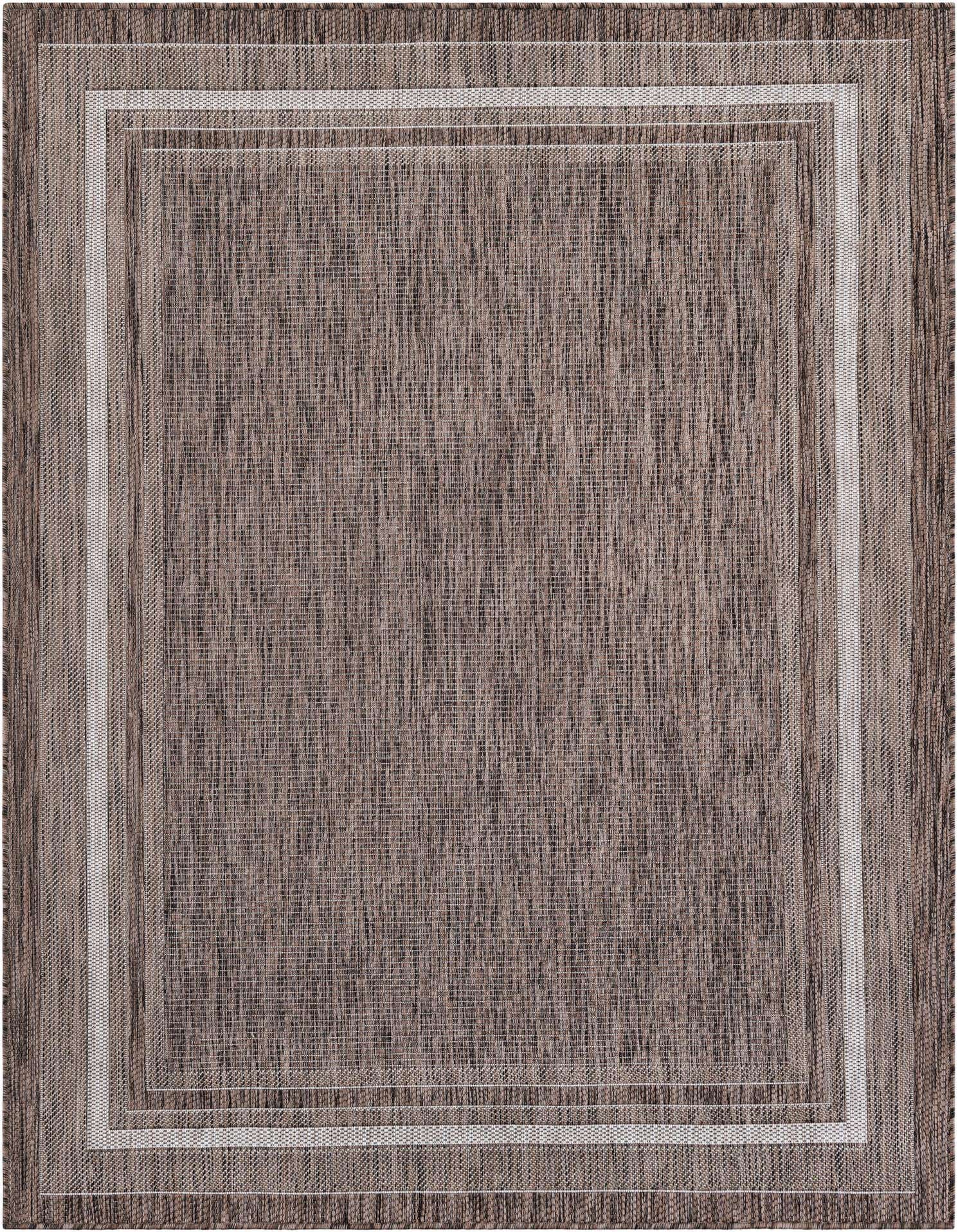 5' 3 x 7' Easy-Clean Border Indoor / Outdoor Rug
