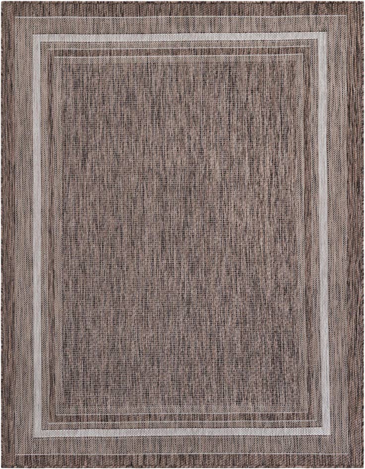 Detail image of 5' 3 x 7' Easy-Clean Border Indoor / Outdoor Rug