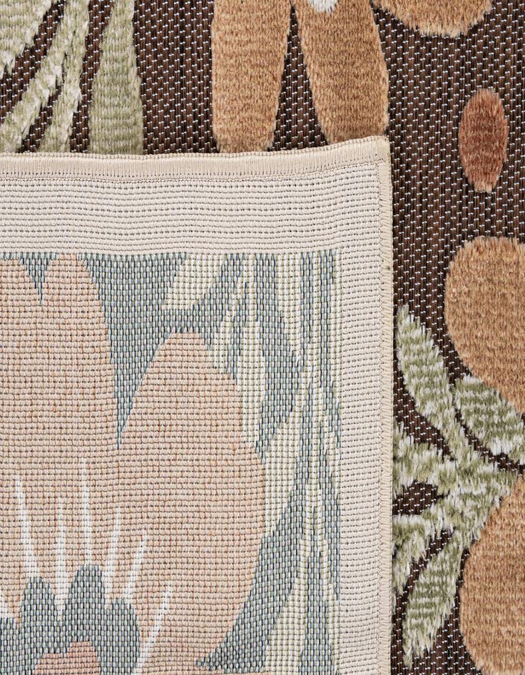 Detail image of 5' 3 x 7' 7  Washable Botanical Indoor / Outdoor Rug
