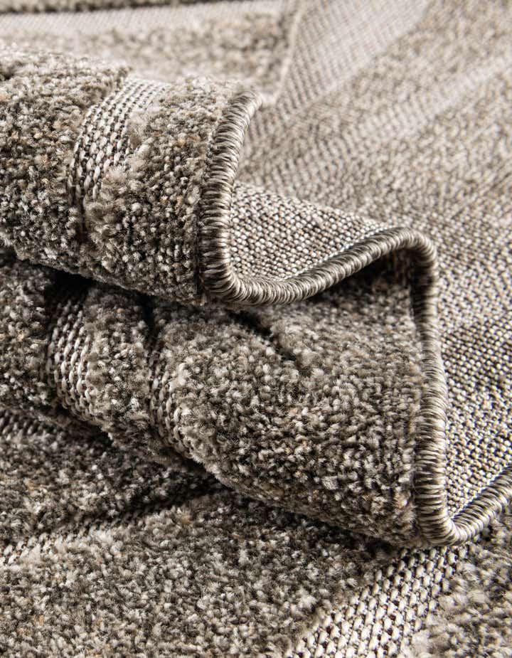 4' x 6' Easy-Clean Botanical Indoor / Outdoor Rug