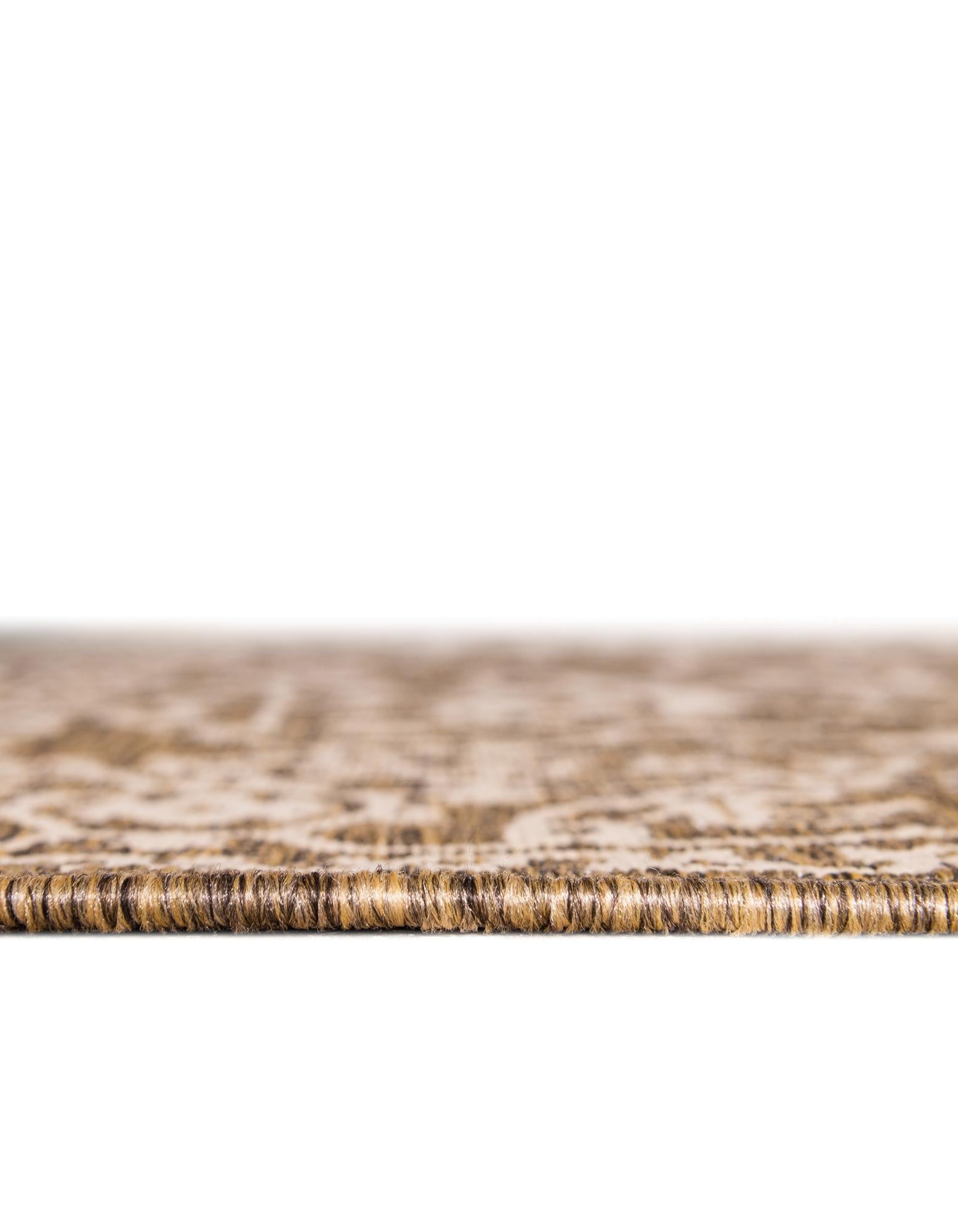6' x 9' Easy-Clean Botanical Indoor / Outdoor Rug
