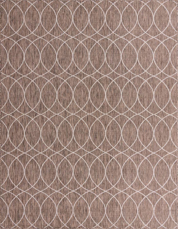 Detail image of 9' x 12' Easy-Clean Lattice Indoor / Outdoor Rug