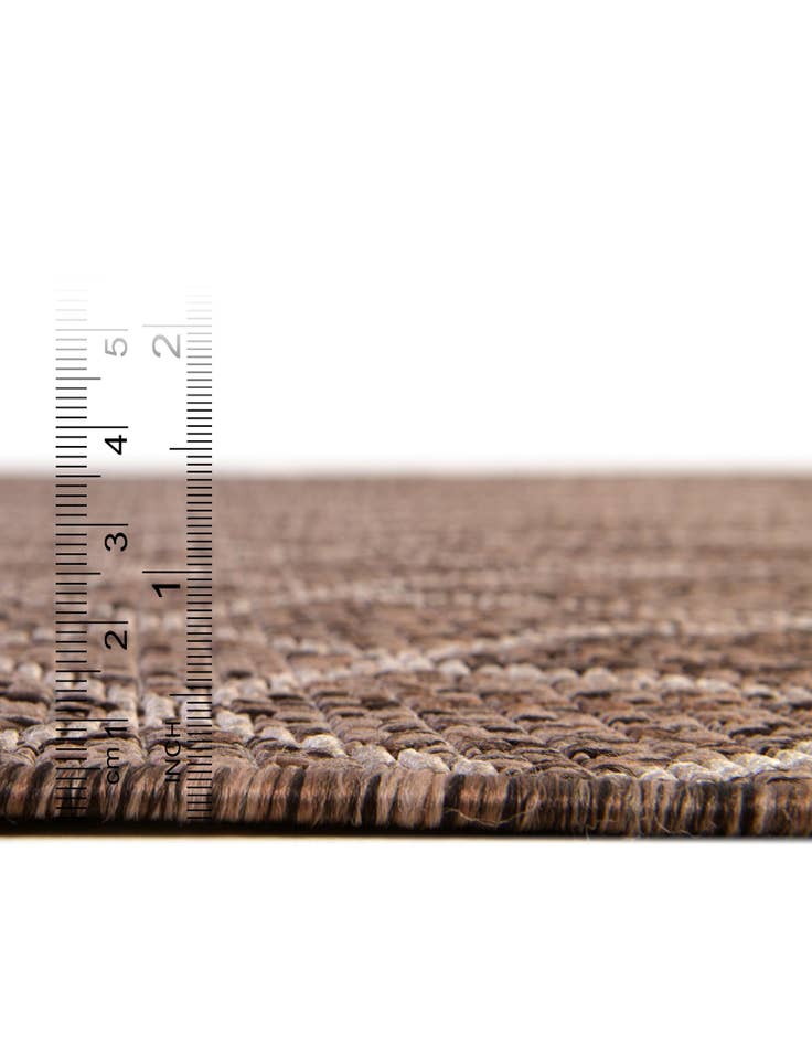 Detail image of 7' 10 x 11' Washable Lattice Indoor / Outdoor Rug