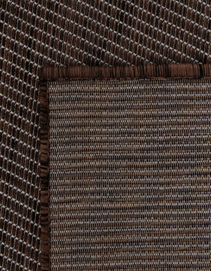 Detail image of 7' 9 x 9' 5  Washable Modern Indoor / Outdoor Rug