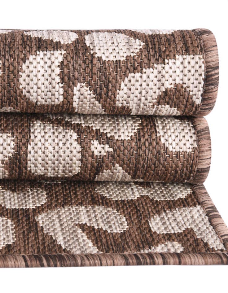 Detail image of 3' x 5' 3 Easy-Clean Safari Indoor / Outdoor Rug