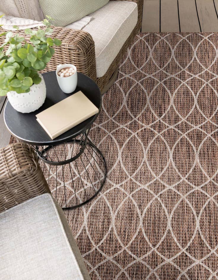 Detail image of 10' x 14'  Washable Trellis Indoor / Outdoor Rug