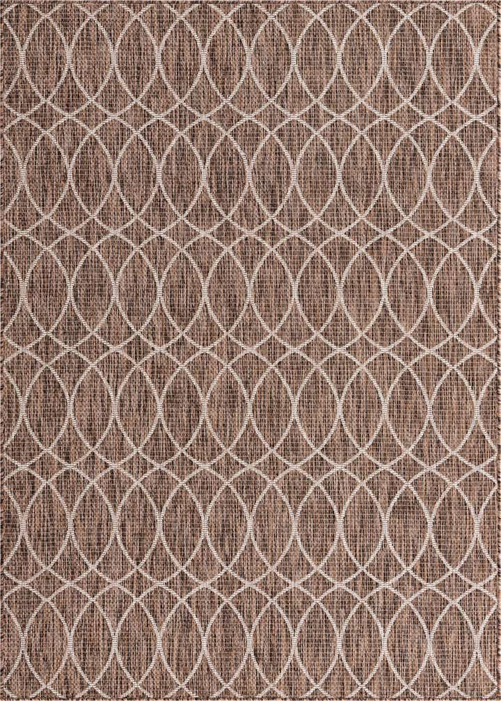 5' 3 x 8' Easy-Clean Trellis Indoor / Outdoor Rug