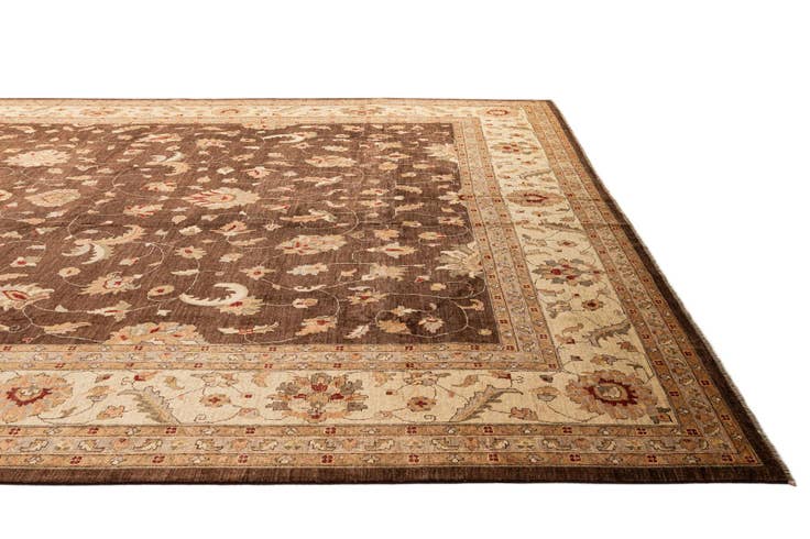 Detail image of 13' 5 x 17' 10 Hand Knotted Peshawar Ziegler Wool Rug