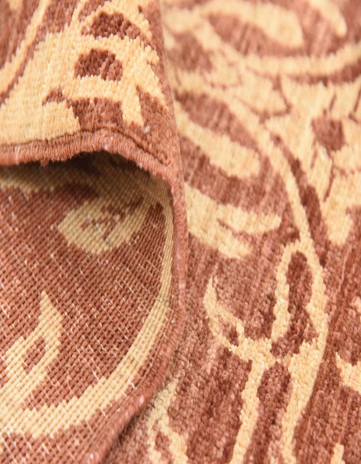 Detail image of 6' 11 x 9' 6  Hand Knotted Peshawar Ziegler Oriental Rug