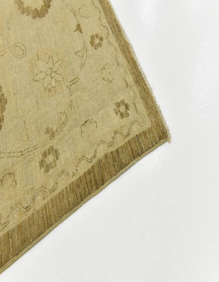 Detail image of 12' 7 x 19' 3  Hand Knotted Peshawar Ziegler Rug