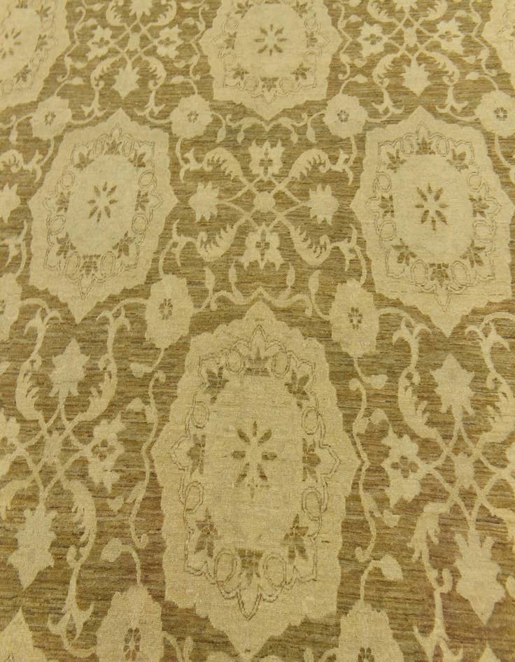 Detail image of 12' 7 x 19' 3  Hand Knotted Peshawar Ziegler Rug