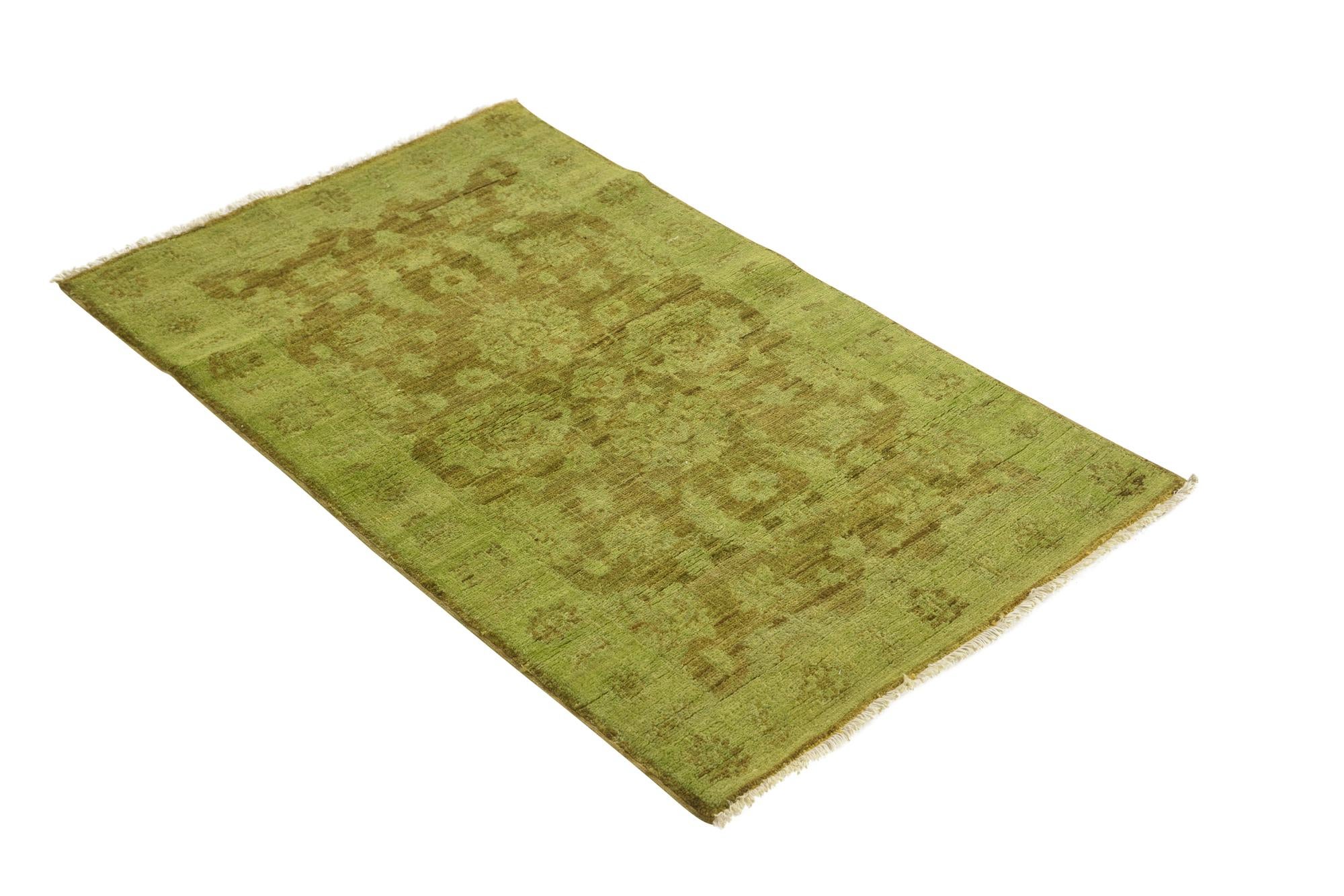 2' 7 x 4' 2 Hand Knotted Peshawar Ziegler Rug