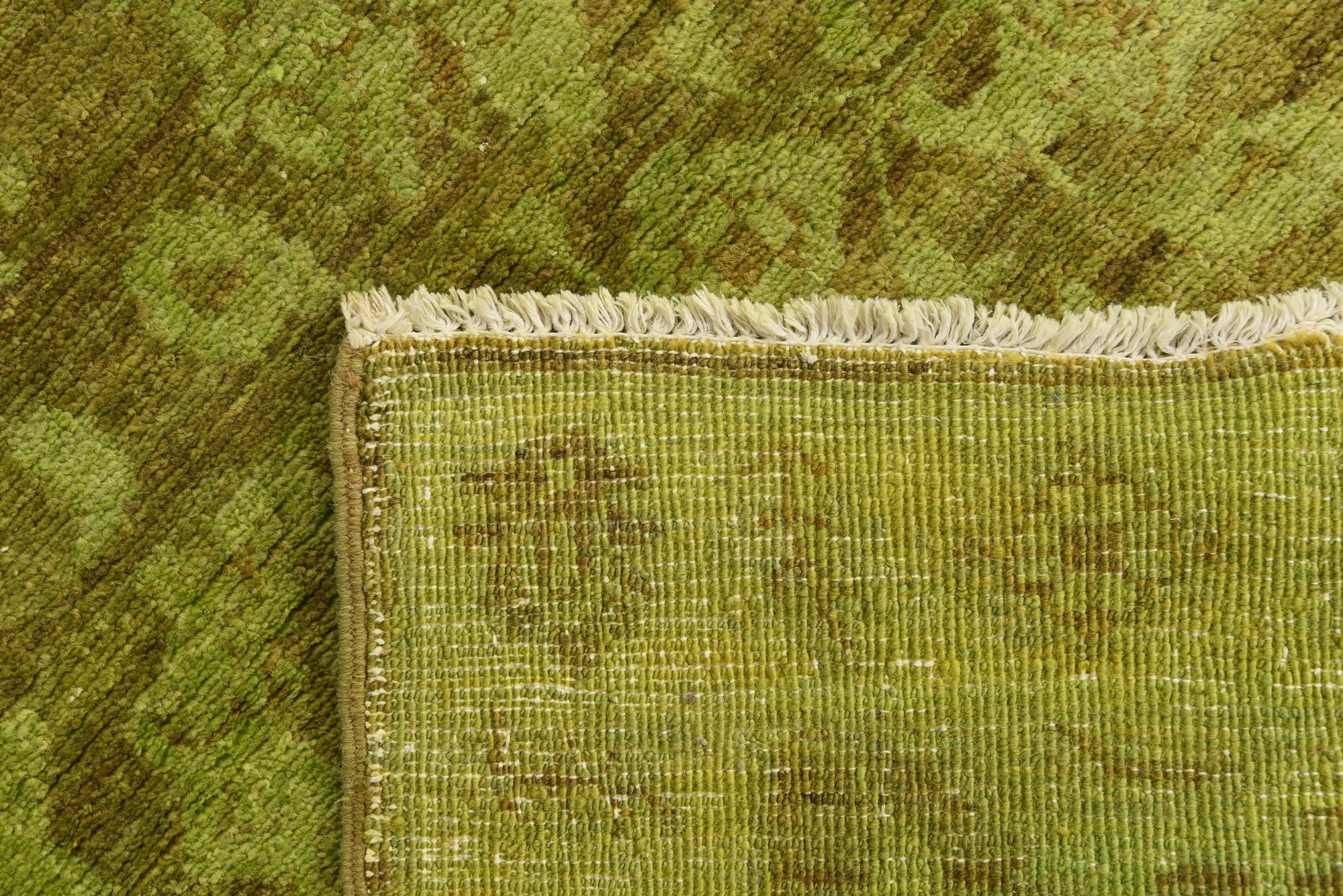2' 7 x 4' 2 Hand Knotted Peshawar Ziegler Rug