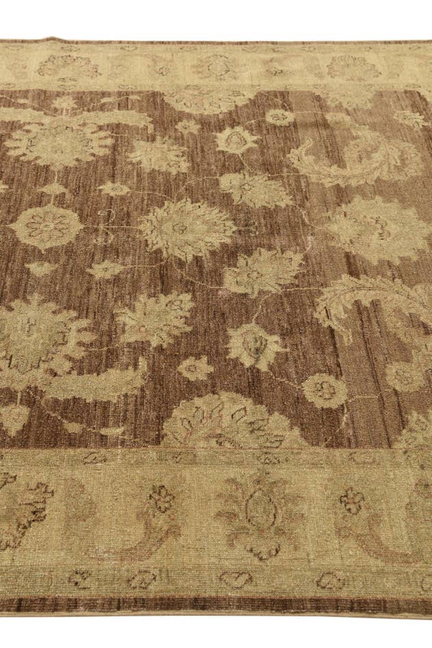 Detail image of 5' x 7' 8 Hand Knotted Peshawar Ziegler Rug