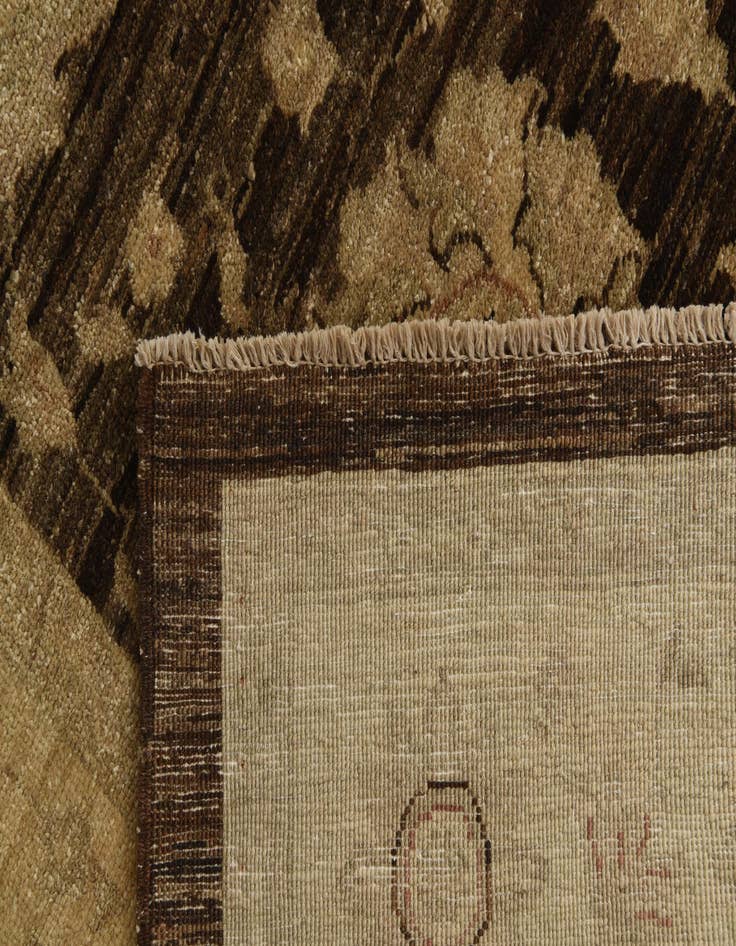 Detail image of 6' 1 x 9'  Hand Knotted Peshawar Ziegler Rug