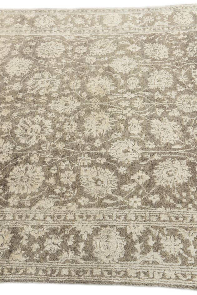 Detail image of 5' 7 x 7' 10 Hand Knotted Peshawar Ziegler Rug