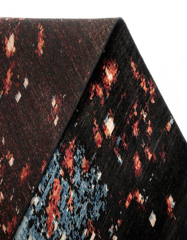 Detail image of 9' 8 x 12' 11 Rubin Wool Rug