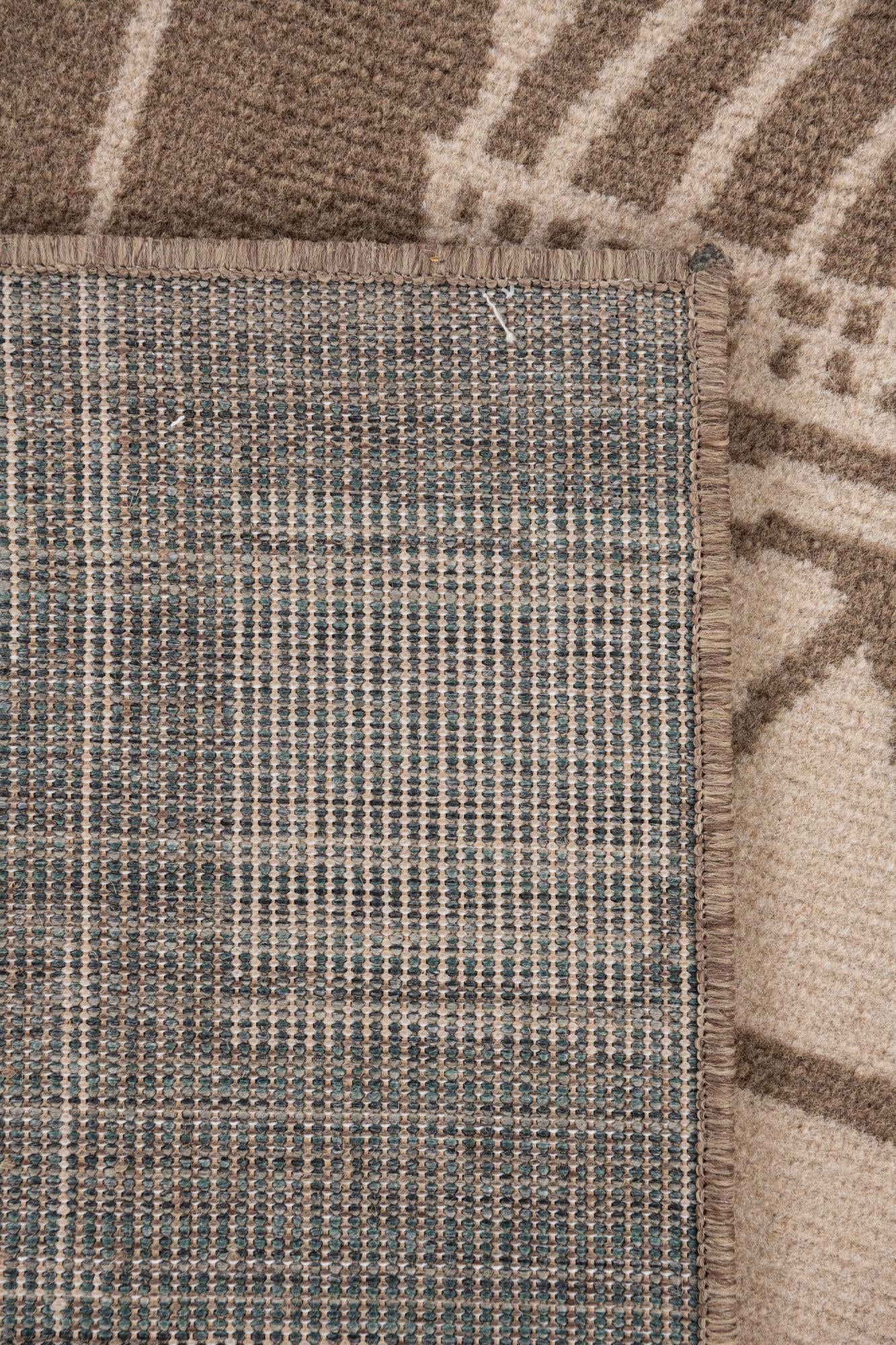 5' 3 x 7' 8 Safari Rug