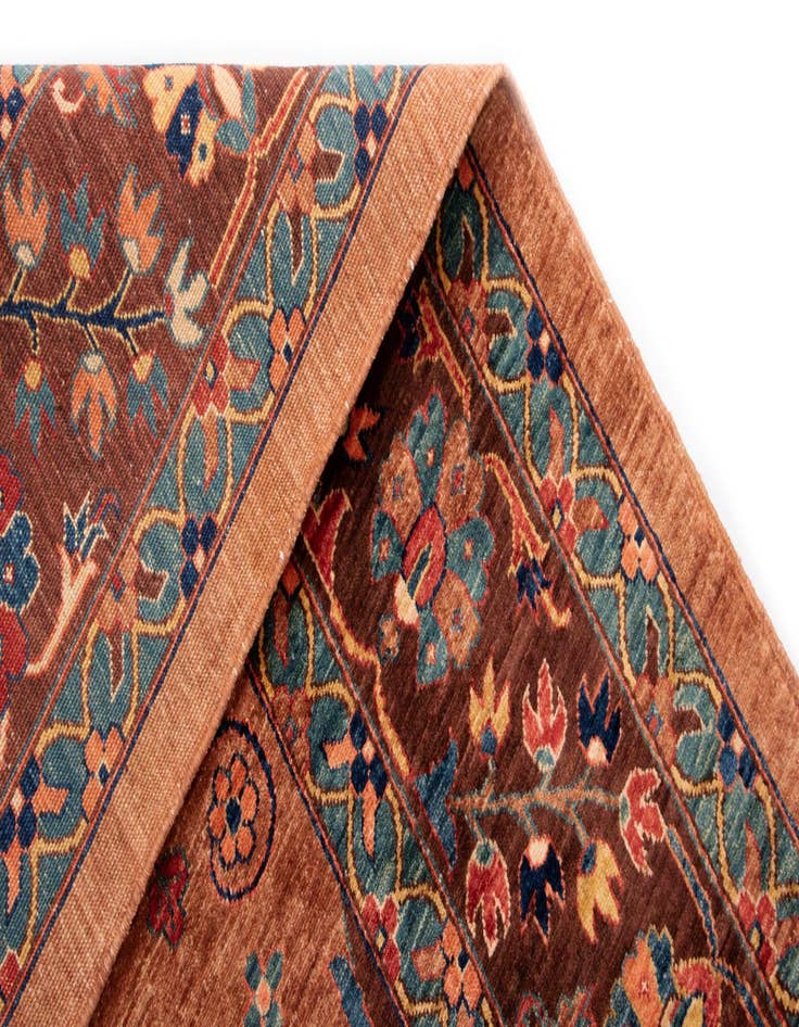 Detail image of 8' 2 x 9' 11 Sara Wool Rug