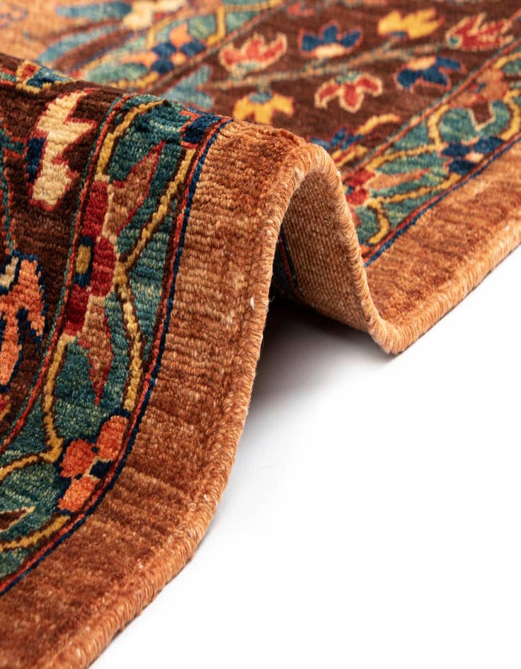 Detail image of 8' 2 x 9' 11 Sara Wool Rug