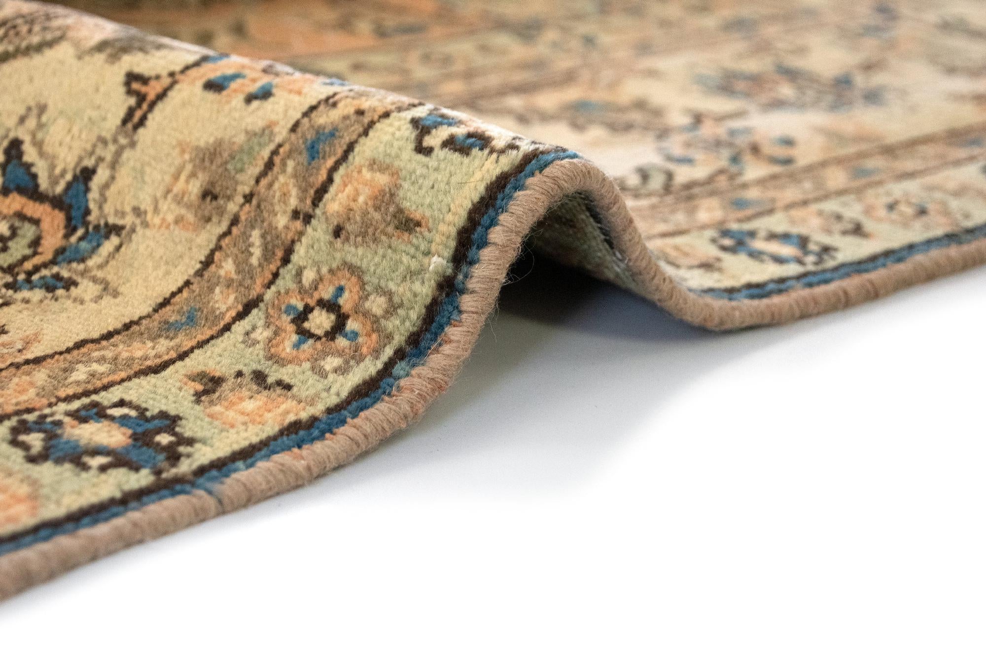7' 7 x 11' 5 Hand Knotted Sarough Persian Wool Rug
