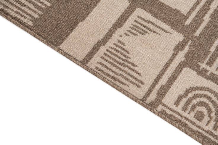 Detail image of 5' 3 x 7' 8 Savannah Rug