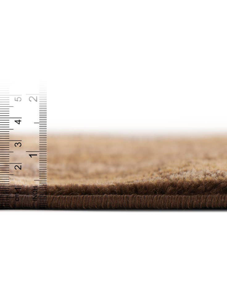 Detail image of 7' 1 x 10' Savannah Rug