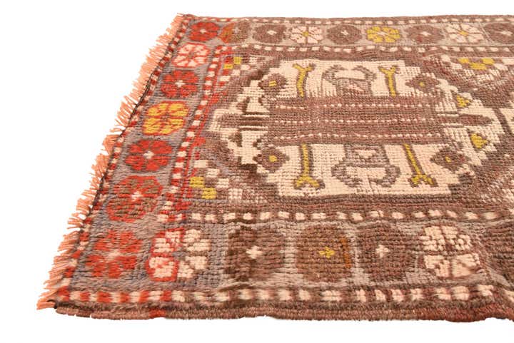 2' 5 x 3' 6 Hand Knotted Shiraz Persian Wool Rug