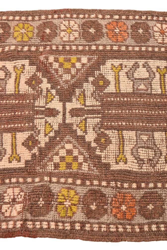 2' 5 x 3' 6 Hand Knotted Shiraz Persian Wool Rug