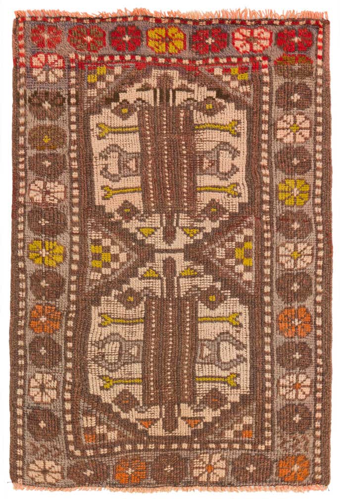 2' 5 x 3' 6 Hand Knotted Shiraz Persian Wool Rug