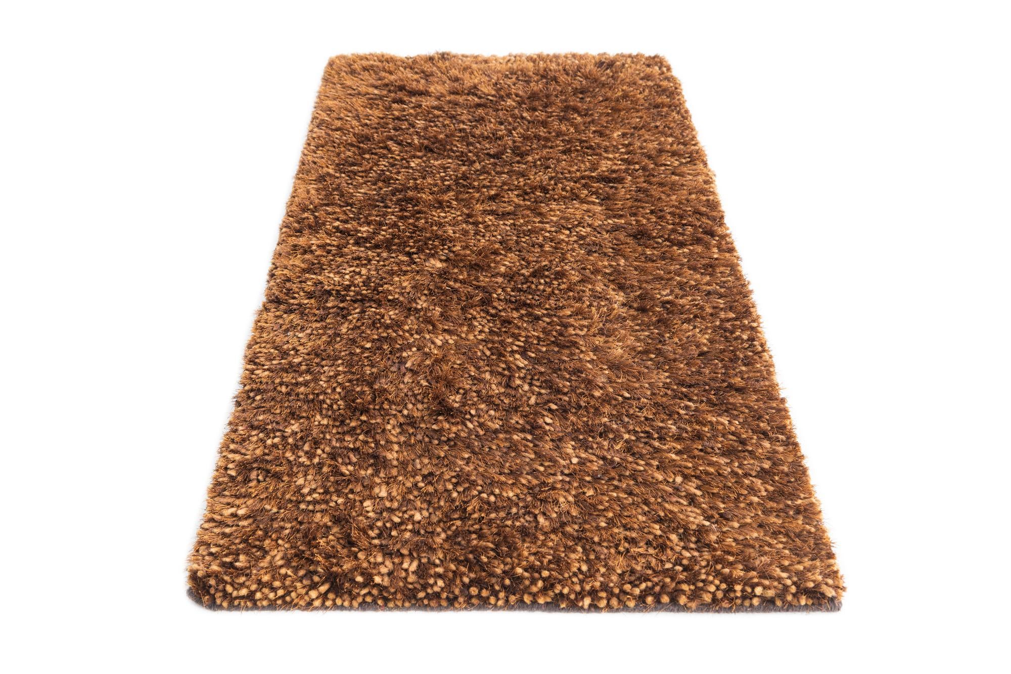 2' 5 x 5' Solid Shag Rug