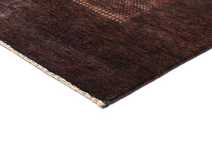 Detail image of 4' 9 x 6' 5 Sonaghuly Rug