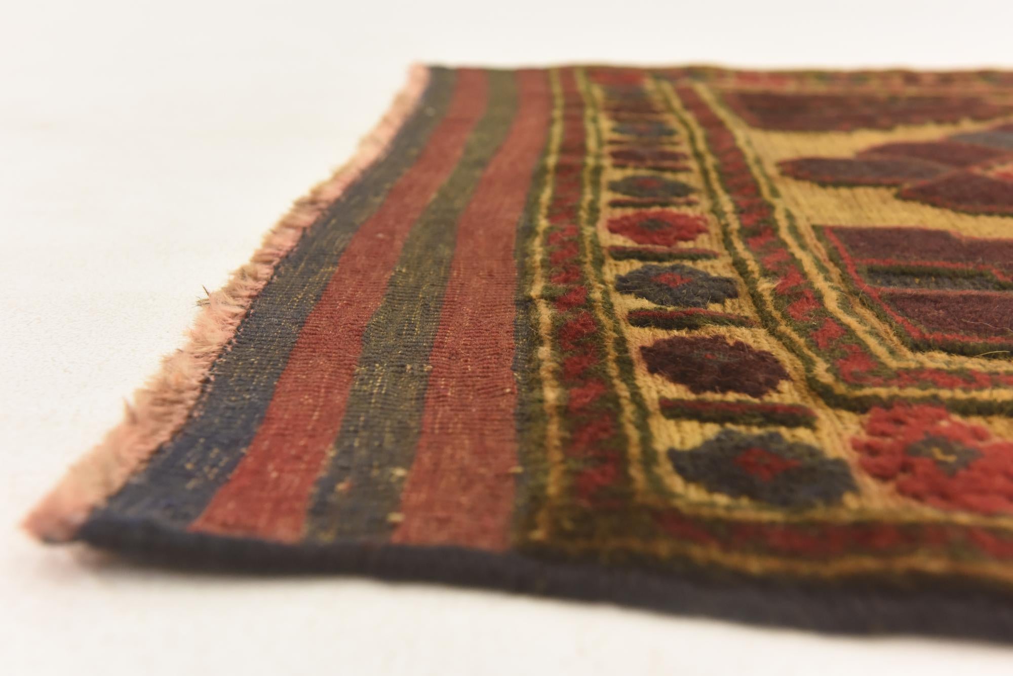 3' x 4' Hand Knotted Sumak Wool Rug