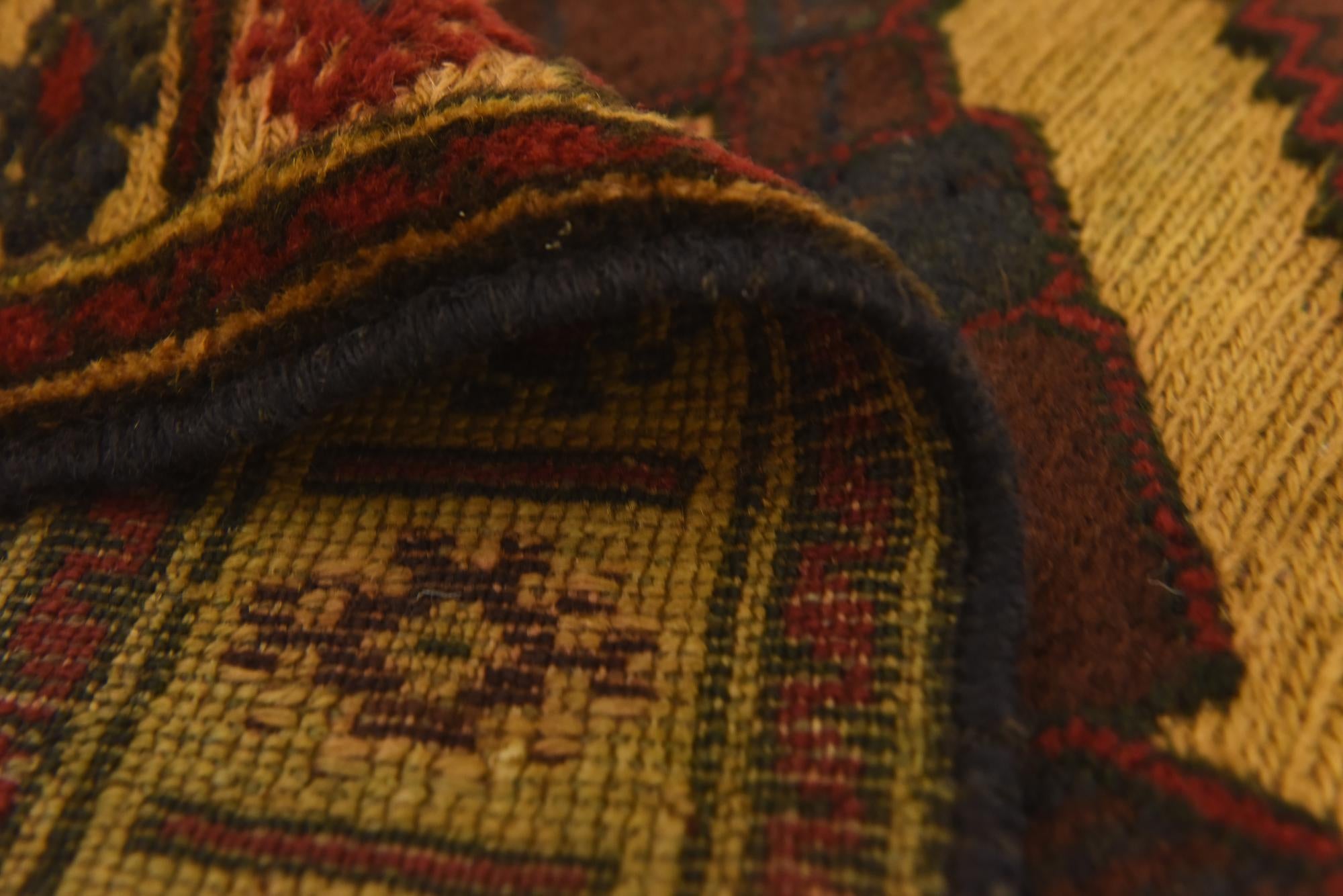 3' x 4' Hand Knotted Sumak Wool Rug