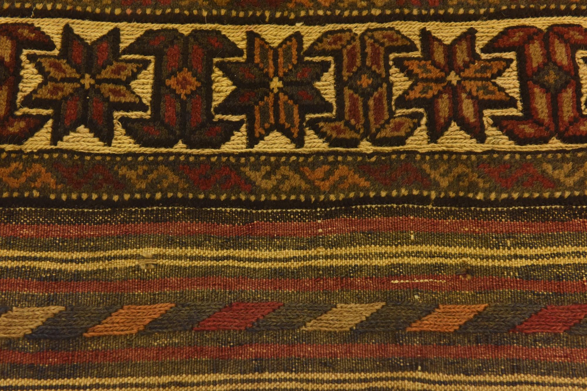 4' 4 x 6' Hand Knotted Sumak Wool Rug