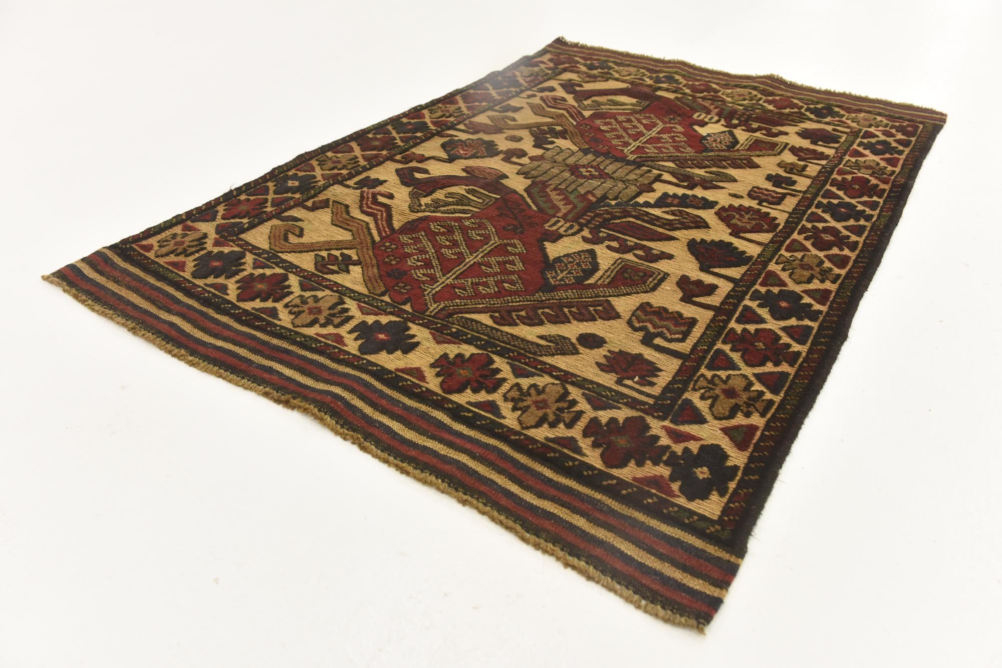 3' x 4' 4 Hand Knotted Sumak Wool Rug