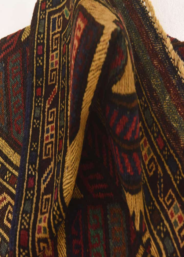 2' 8 x 4' 3 Hand Knotted Sumak Wool Rug