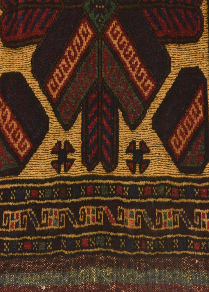 2' 8 x 4' 3 Hand Knotted Sumak Wool Rug