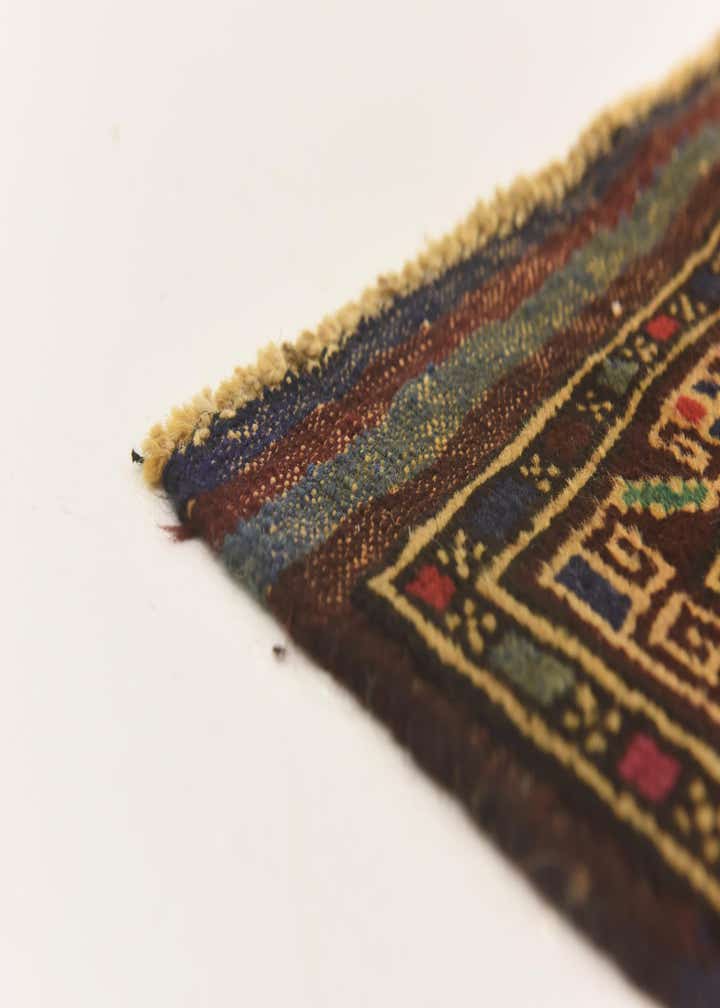 2' 8 x 4' 3 Hand Knotted Sumak Wool Rug